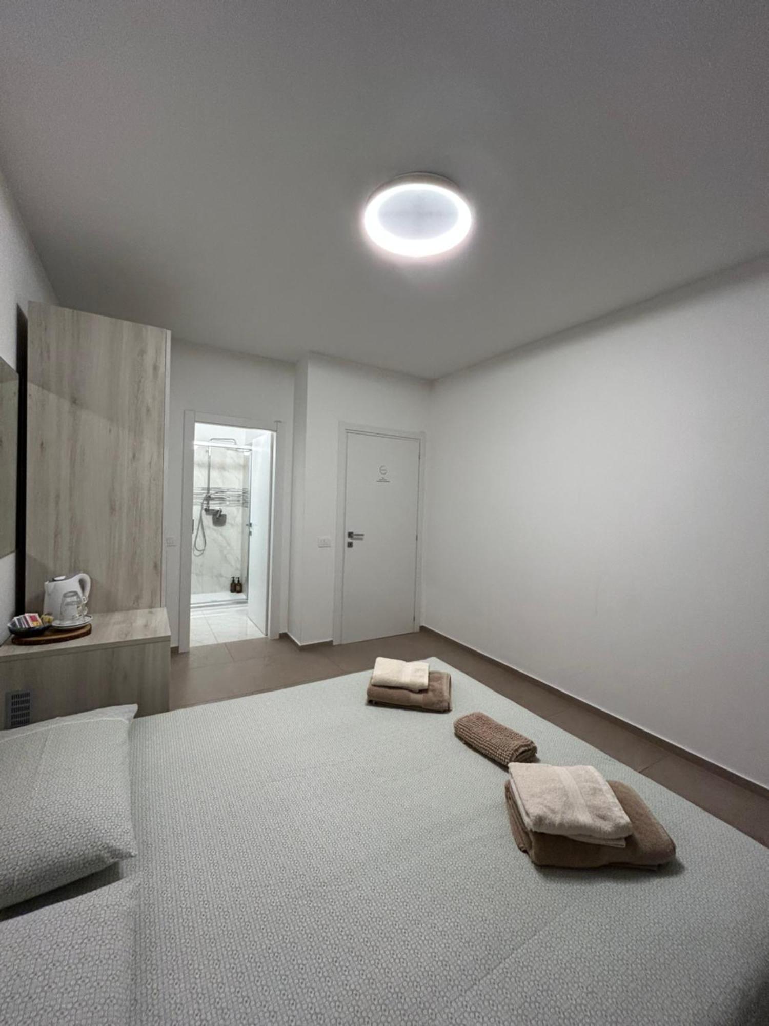 *Veranda'S Rooms* - Free Parking In Central Lugano Eksteriør bilde